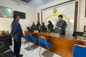 Morning Briefing PTSP oleh Sekretaris Pengadilan Agama Sidikalang