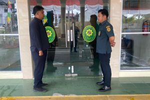 Morning Briefing Petugas Keamanan oleh Kasub Umum dan Keuangan